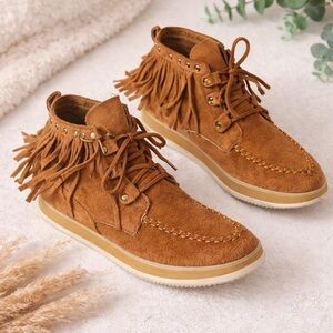 Brown Suede Fringe Moccasin Boots Womens Size 41 Boho Ankle Boots